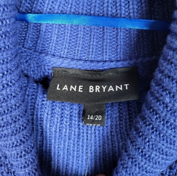 LANE BRYANT side button poncho sweater - Picture 5 of 7